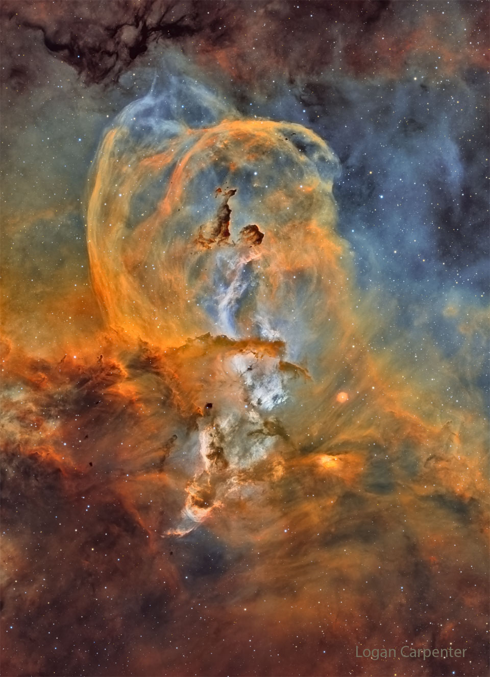 The featured image shows the star forming nebula NGC 3576 in
multiple false colors. A central dust structure may appear similar to
the Statue of Liberty.
Please see the explanation for more detailed information.